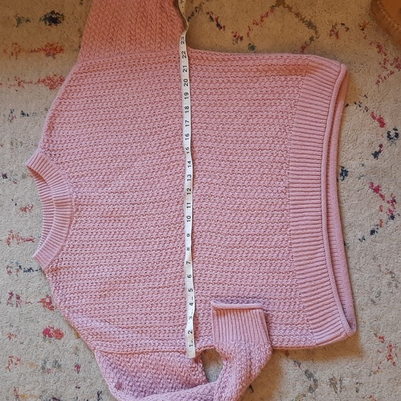 Universal Thread Pink Women's Sweater small - Picture 2 of 5